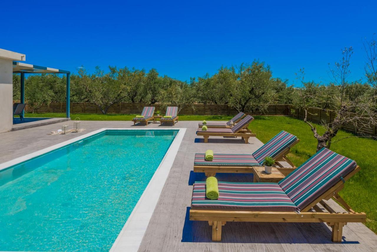 Natura Verde Villas Fiolítis Exteriör bild