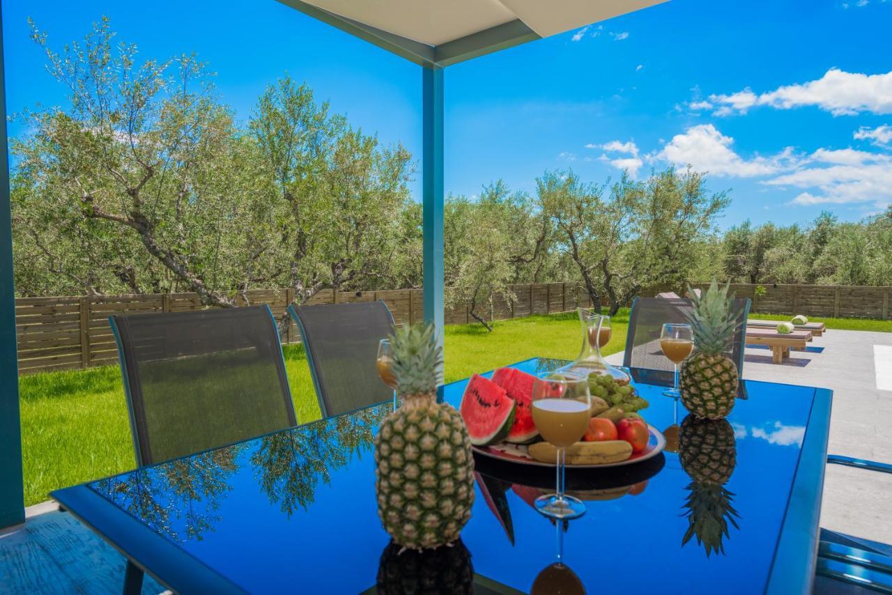 Natura Verde Villas Fiolítis Exteriör bild