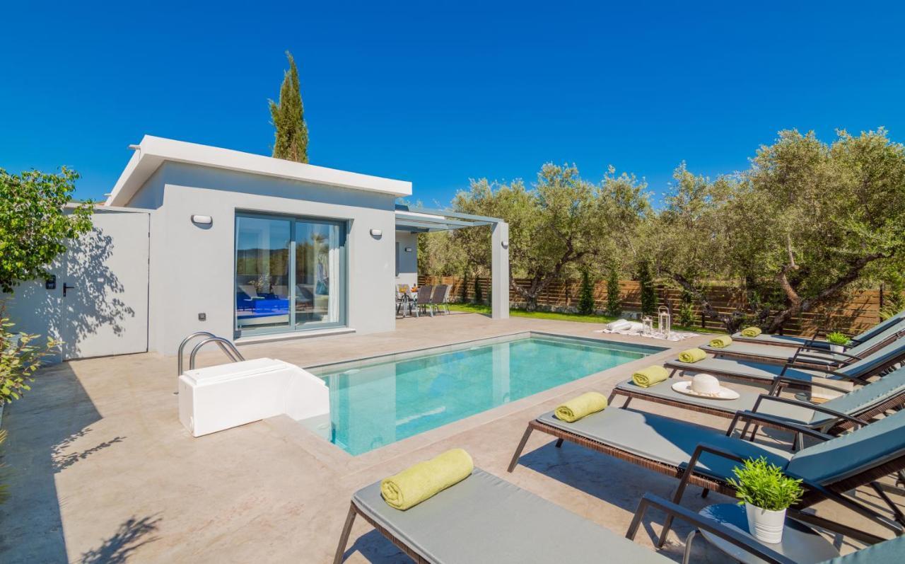 Natura Verde Villas Fiolítis Exteriör bild